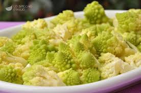 Tempi di cottura con pentola a pressione. Ricetta Broccoli Romaneschi A Vapore Le Ricette Dello Spicchio D Aglio