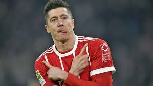 A bold new look for bayern munich's polish hitman! Bundesliga Bayern Munich S Robert Lewandowski Eyes All Time Bundesliga Home Goalscoring Record