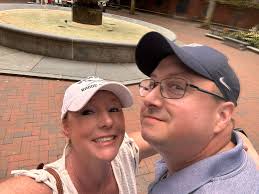 A quirky hotel room, dinner out and Boston tour, cursed bricks and more...  Thankful for a night “away” with my best friend and forever date ❤️❤️  #adventuring #boston #oldnorthchurch