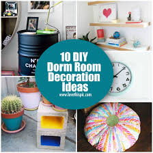 Also a cool teen craft idea or diy dorm room decor idea. 10 Diy Dorm Room Decoration Ideas