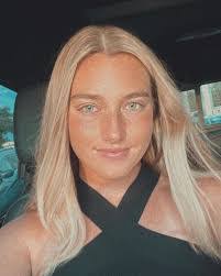 Katrina Bolin's Instagram, Twitter & Facebook