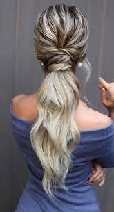 Pin On Coiffures Courtes Boucles