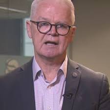 Schools considering return to remote learning to handle teacher shortage