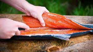Eating fish two or three times per week can reduce your risk of chronic disease. Eat The Right Fish For Heart Health Everyday Health