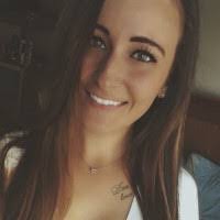 Kelsey Cushman's Instagram, Twitter & Facebook