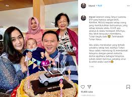 Kamulah suami idaman setiap wanita. Genap Berusia 54 Tahun Inilah Doa Serta Ucapan Romantis Dari Puput Nastiti Devi Untuk Btp Selamat Ulang Tahun Suamiku Semua Halaman Nova