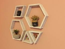 Kamar tidur memang berfungsi sebagai tempat untuk beristirahat. Cara Membuat Hiasan Dinding Kamar Yang Terbuat Dari Kardus Kerajinan Tangan Cute766