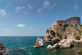 Lovrijenac (St. Lawrence) Fort Op Hoge Rotsen Boven De Adriatische Zee,  Dubrovnik, Kroatië Royalty-Vrije Foto, Plaatjes, Beelden en Stock  Fotografie. Image 73808016