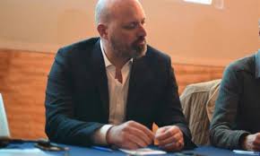 Nicholas nick bonaccini began his financial services career right here at wedbush. Stefano Bonaccini Un Attaccante Che Gioca In Difesa E Che Se Vince Vince Da Solo Linkiesta It