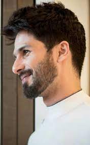 Shahid Kapoor 5 2 18 Mens Hairstyles Mens Hairstyles With Beard Beard Look