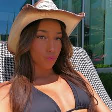 Ella ☆ (@corinne.ella) • Instagram photos and videos