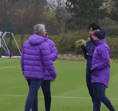 Forverse (plays forward then backward, good for slow motion and for making looping less choppy). í¬í†  ì¡°ì œ ë¬´ë¦¬ë‰´ ì˜ë‹ˆ ì•„ì‹œì•„ê²½ì œ