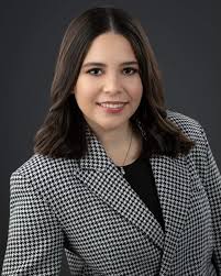 Academia María Reina Alumnae