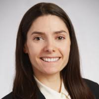 100+ perfiles de «Madalyn»