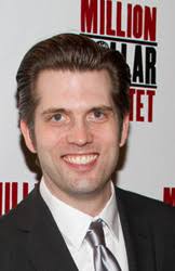 Robert Britton Lyons to Host Open Mike Night at New World Stages