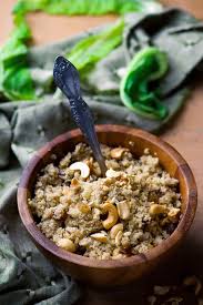 Couscous De Chou Fleur Aux Epices Et Aux Fruits Secs Recette Chou Fleur Idee Recette Recettes Couscous