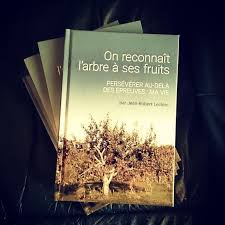 Catherine Ferland Historienne On Instagram Ma Premiere Realisation A Titre D Historienne Biographe Vitahominis Fiere Instagram Posts Instagram Book Cover