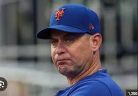 Mets fans defend their coach
