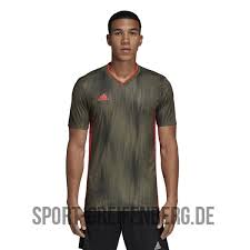 Wann kommt das neue bvb trikot 15/16. Adidas Tiro 19 Jersey Trikot Von Bayern Manu Und Juve