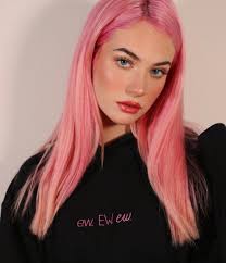 Kennedy Walsh Kennedyclairewalsh Instagram Photos And Videos Light Pink Hair Long Pink Hair Pink Hair