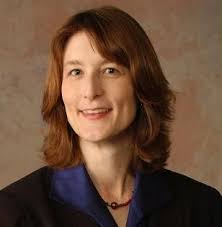 Evidence and Innovation in Housing Law and Policy: Fennell, Lee Anne, Keys,  Benjamin J.: 9781107164925: Amazon.com: Books