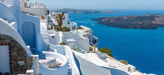 Grace hotel santorini can arrange boat trips to nearby islands and private daily cruises. Firostefani Santorini Vacanzegreche