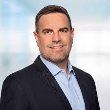 Todd Kirchhoff's Instagram, Twitter & Facebook