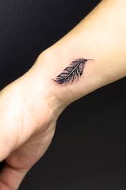 Here girls refer to young and unmarried women who have motion to make their bodies more appealing. 39 Delicate Wrist Tattoos For Your Upcoming Ink Session