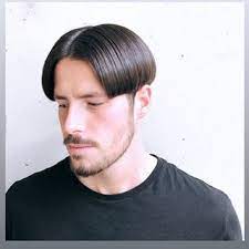 Men S Hair Haircuts Fade Haircuts Short Medium Long Buzzed Side Part Long Top Short Sides Hair Style Hairstyle Haircut Hair Color Slick Back Men