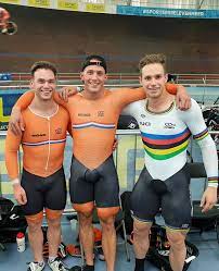Netherlands' harrie lavreysen (l) beat compatriot jeffrey hoogland in the men's sprint final peter parks afp. Harrie Lavreysen On Twitter Tomorrow We Will Do Our First Teamsprint Together Uec Cycling European Championchips U23 Trackcycling Euros U23 Gentstudent Sportersbelevenmeer Gent Https T Co 7lvw8z8uxo Https T Co Qh0hgyadca Twitter