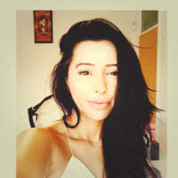 Mia Healy's Instagram, Twitter & Facebook