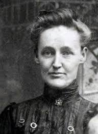 Hattie Ball's Instagram, Twitter & Facebook