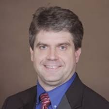 Robert Ishak's Instagram, Twitter & Facebook