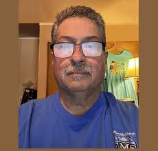 Neil Zielinski's Instagram, Twitter & Facebook