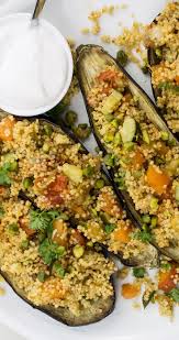 Gebackene Aubergine Mit Zitronenhirse Vegan Und Glutenfrei Gebackene Aubergine Vegan Und Glutenfrei Gesunde Gemusesuppen