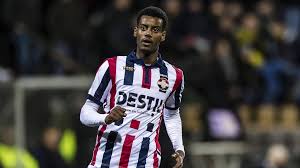 Milomiriam reacts to future swedish top football players, alexander isak, kulusevski and emil roback. Eredivisie News Bvb Leihgabe Isak Setzt Rekordserie Weiter Fort