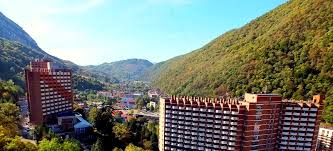 Roua de munte strv pecinisca, nr 165 din băile herculane, ☎ telefon 0255 561 561 cu păreri şi indicații rutiere. Herculane Un Loc De Legenda Green Roua