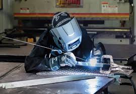 Mesin las listrik adalah sebuah transformator dengan tugas merubah tegangan (voltase) tinggi ke tegangan lebih rendah. Las Aluminium Argon Dengan Kualitas Bagus Workshop Co Id