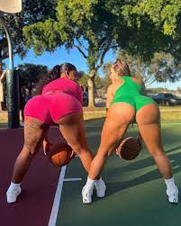 francety and kkvsh Flashing Their Big Fat Ass
