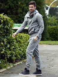 Giroud's calmness in front of goal was indicative of his improving finishing ability. The Eui Calcio Blog Don T Dress Like Olivier Giroud Style Tips For Squadra X Mas Dinner The Eui Calcio Blog