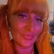 Mitchell Sheehan (@mitchell.sheehan) 님 라이브 중