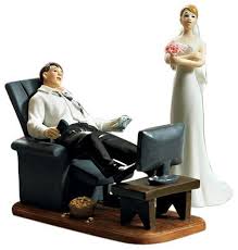 Wir liefern lebensmittel auch direkt nach hause! Sonstige Hubsche Figur Brautpaar Hochzeit Kuchen Deko Tortenaufsatz Frau Auf Lila Sessel Unispaw Pl