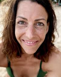 send you a big •b e a c h s m i l e•🏝️☀️ #jf