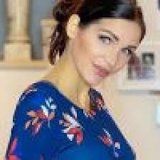 Fidji (la bataille des couples 2) : Julia Paredes Avant Ses Chirurgies Esthetiques Une Photo Devoilee Pour Une Triste Occasion Sur Buzz Insolite Et Culture