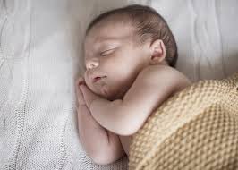 Maybe you would like to learn more about one of these? A Quel Age Bebe Fait Il Ses Nuits Blog Une Cuillere Pour Doudou