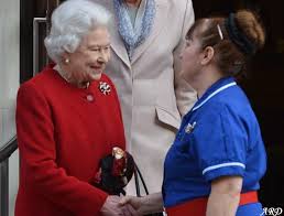 The first full hospital to be built by the nhs, the qeii had some 100 beds. Queen Elizabeth Ii Leaves Hospital Artemisia S Royal Den
