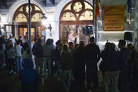 În toată țara, vor fi deschise peste 150 de spații ale unor muzee și instituții culturale. Noaptea Muzeelor O Noapte AlbÄ Cu ExpoziÈii Inedite Èi Concerte