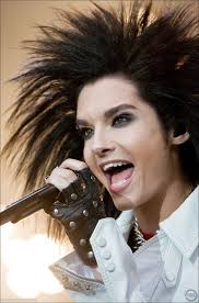 Kaulitz was one of the founding members of german rock band, tokio hotel. Deadly Bites Bill Kaulitz Tokio Hotel Celebrities Male