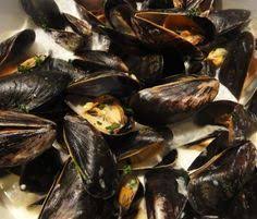 Moules Marinieres A La Creme Fraiche Recette Moules Marinieres Recettes De Cuisine Moules Marinieres