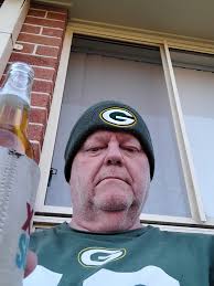 Ok I know we want to kill the Bears. Who would you rather play Eagles or  Rams in playoffs